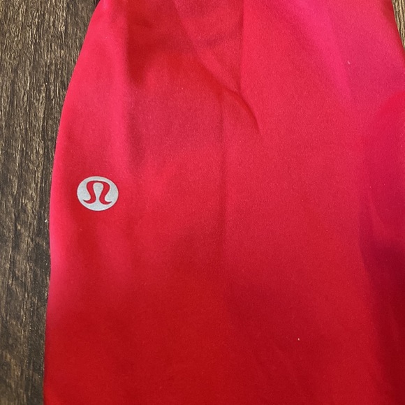 Lululemon Fast and Free Crop II - Picture 5 of 8